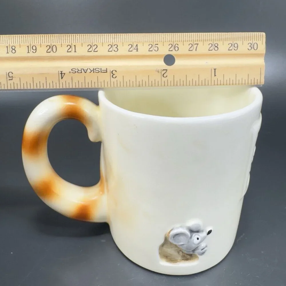 Quon Quon QQ Japan Ceramic Coffee Mug Cup‎ Kitty Cat Shaped With Mouse Mug Cup